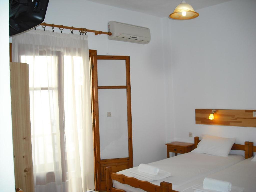 Anastasis Rental Rooms Skiathos-Stadt Zimmer foto